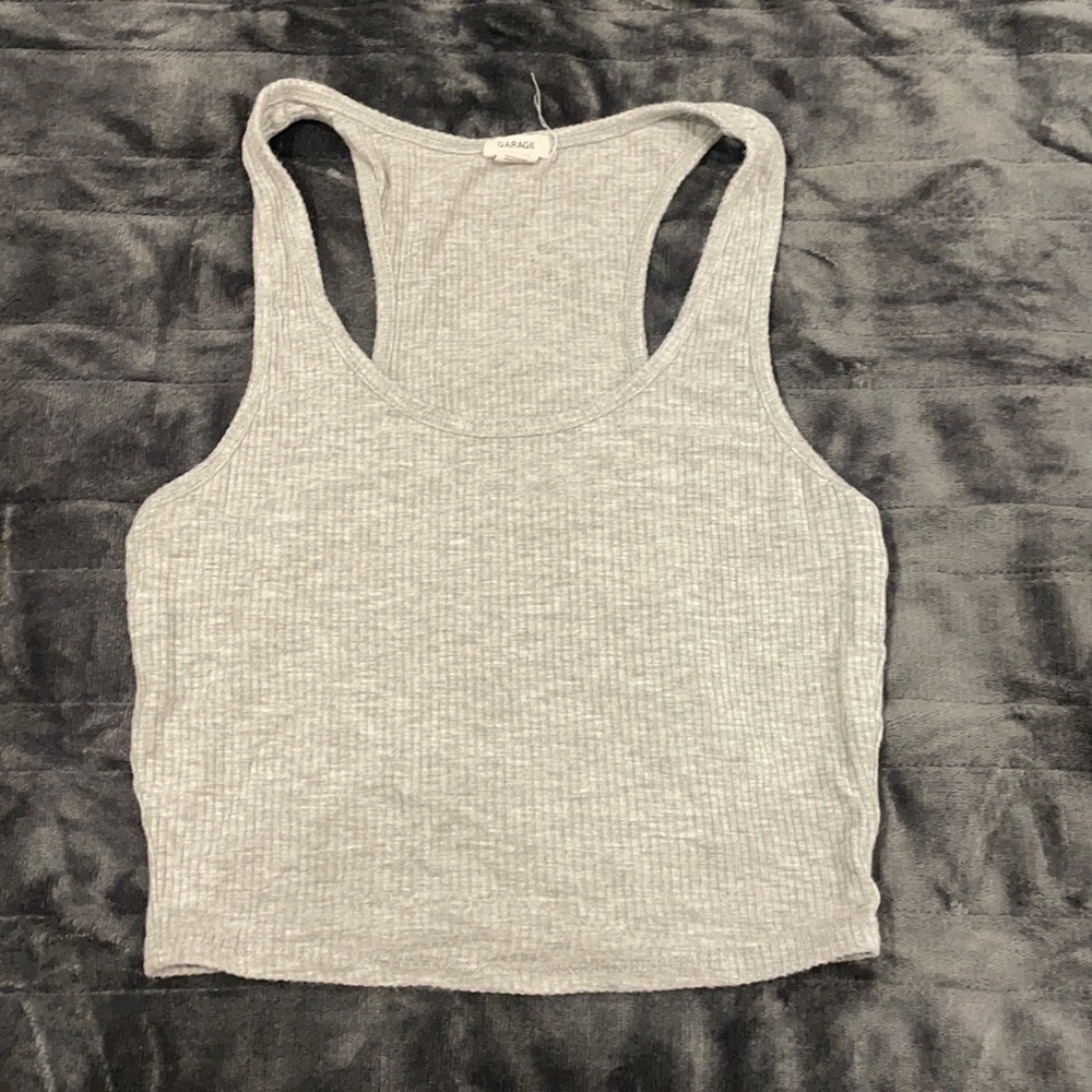 perfect condition used x-small grey garage tank